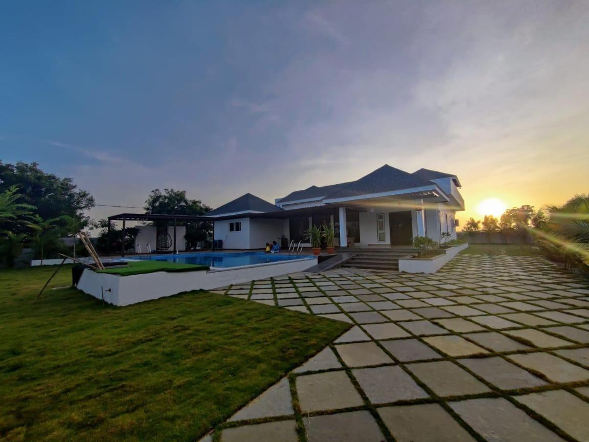 Venkatāpur V R Farms Exotic Villa מראה חיצוני תמונה